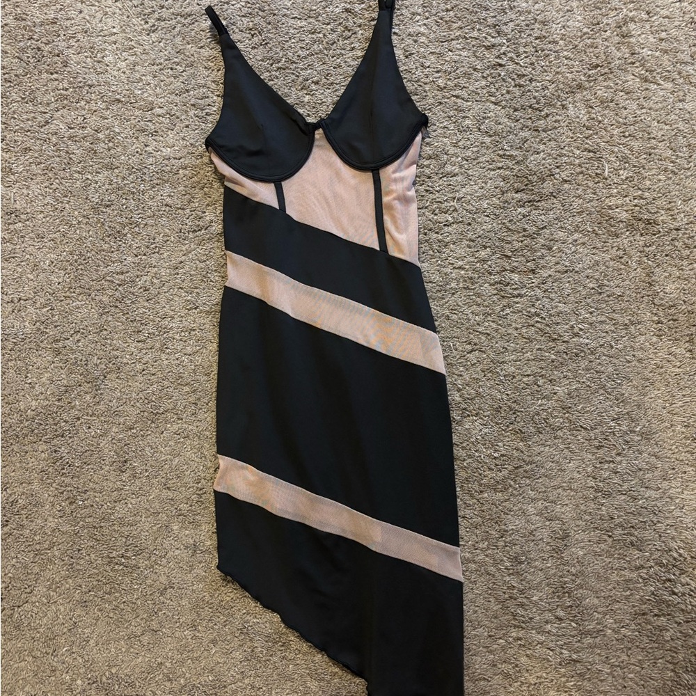 Chic Asymmetrical Black and Cream Dress
